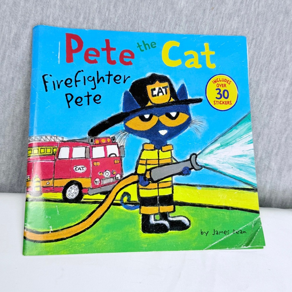 Pete the Cat Firefighter Pete First Edition Paperback Book James Dean 2018 B38